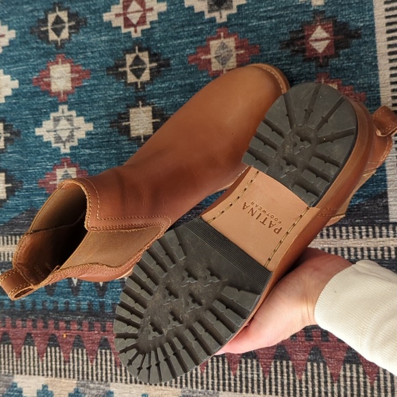 Patina Portland Leather Chelsea Boots - Picture 2 of 6